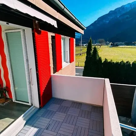 Swiss House With Mountain Views * Meiringen
