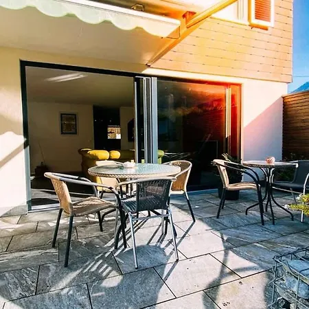 度假居 Swiss House With Mountain Views