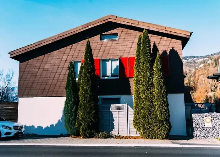 Swiss House With Mountain Views * 마이링겐