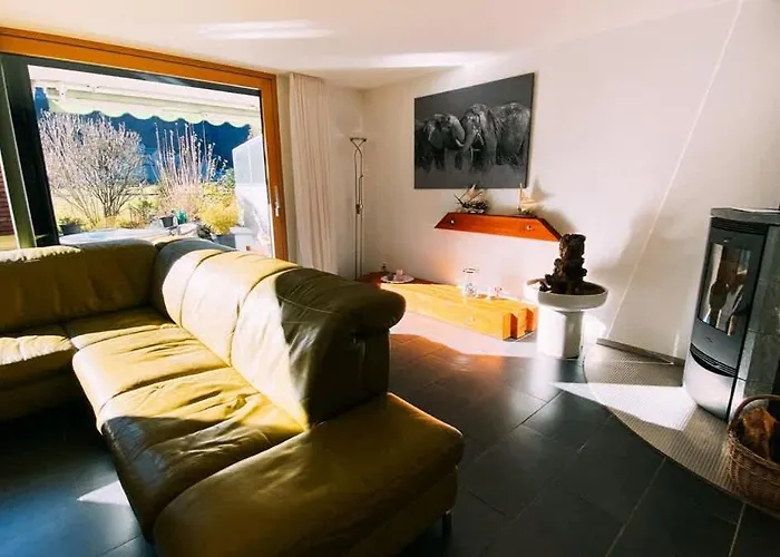 Swiss House With Mountain Views 펜션 마이링겐